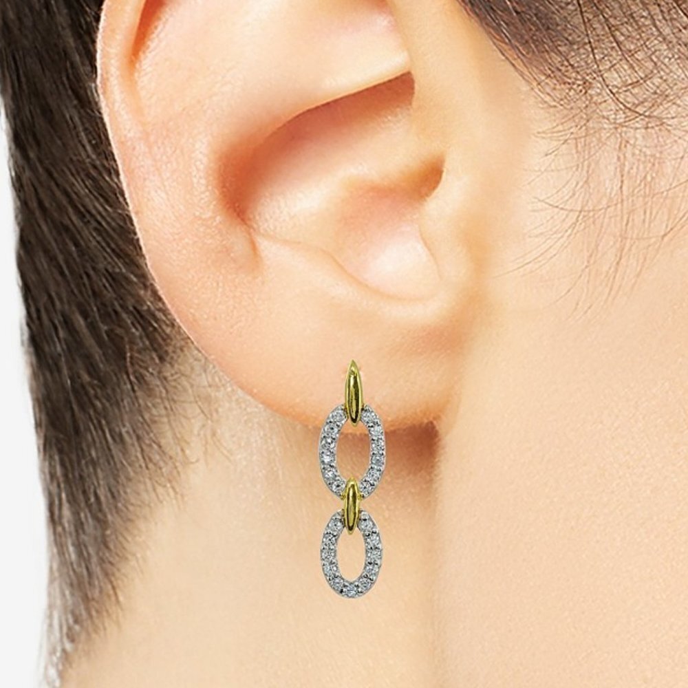 J119 Cubic Zirconia Earrings in 18k Gold-Plated